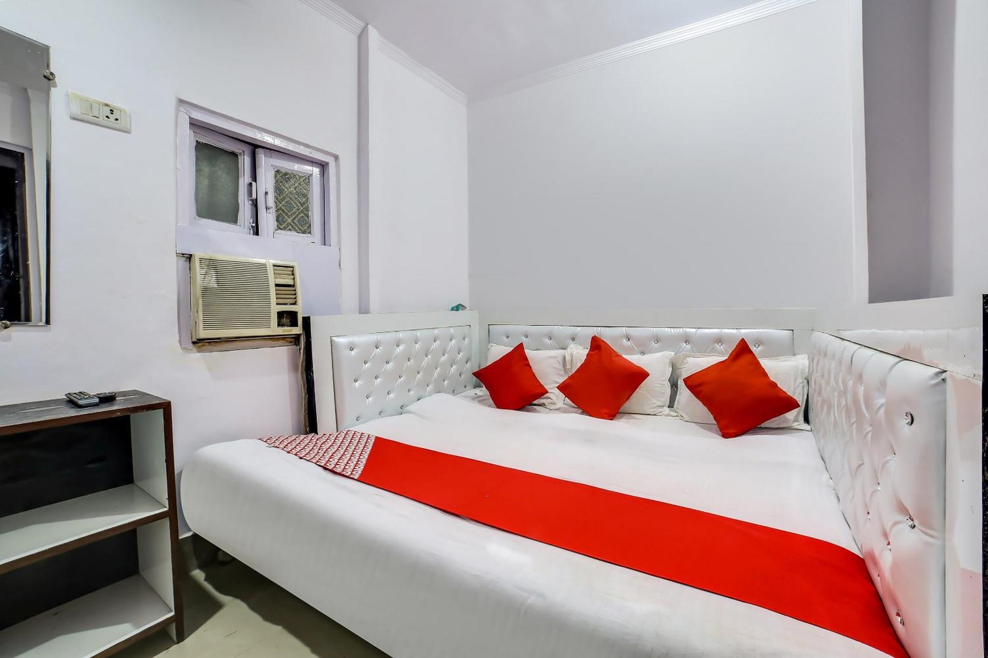O Yes Sir Hotel
